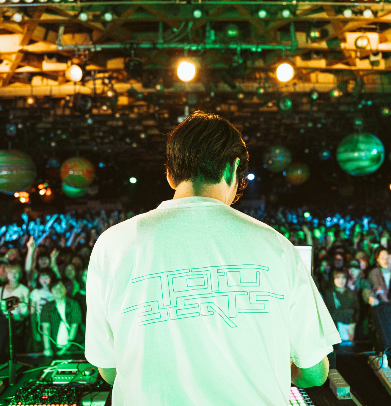 T-SHIRT / tofubeats logo (WHITE x BLUE)