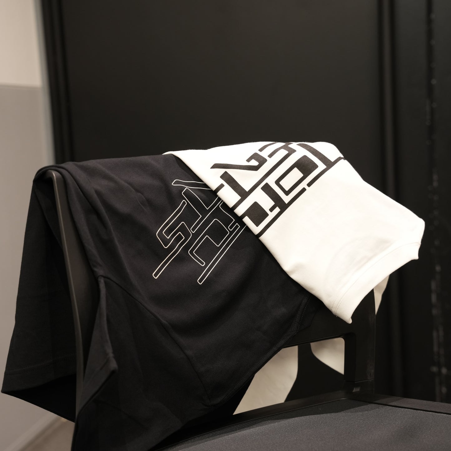 T-SHIRT / tofubeats logo (WHITE)