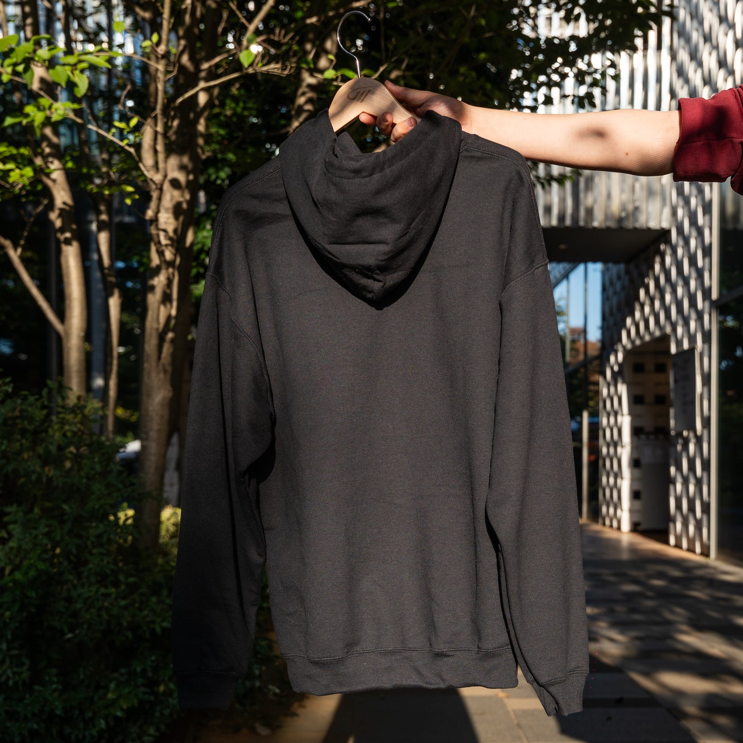 HOODIE / THREE THE HARDWARE