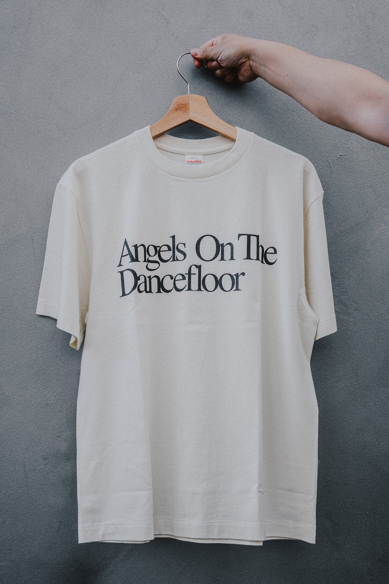 T-SHIRT / Angels On The Dancefloor (Faded WHITE)