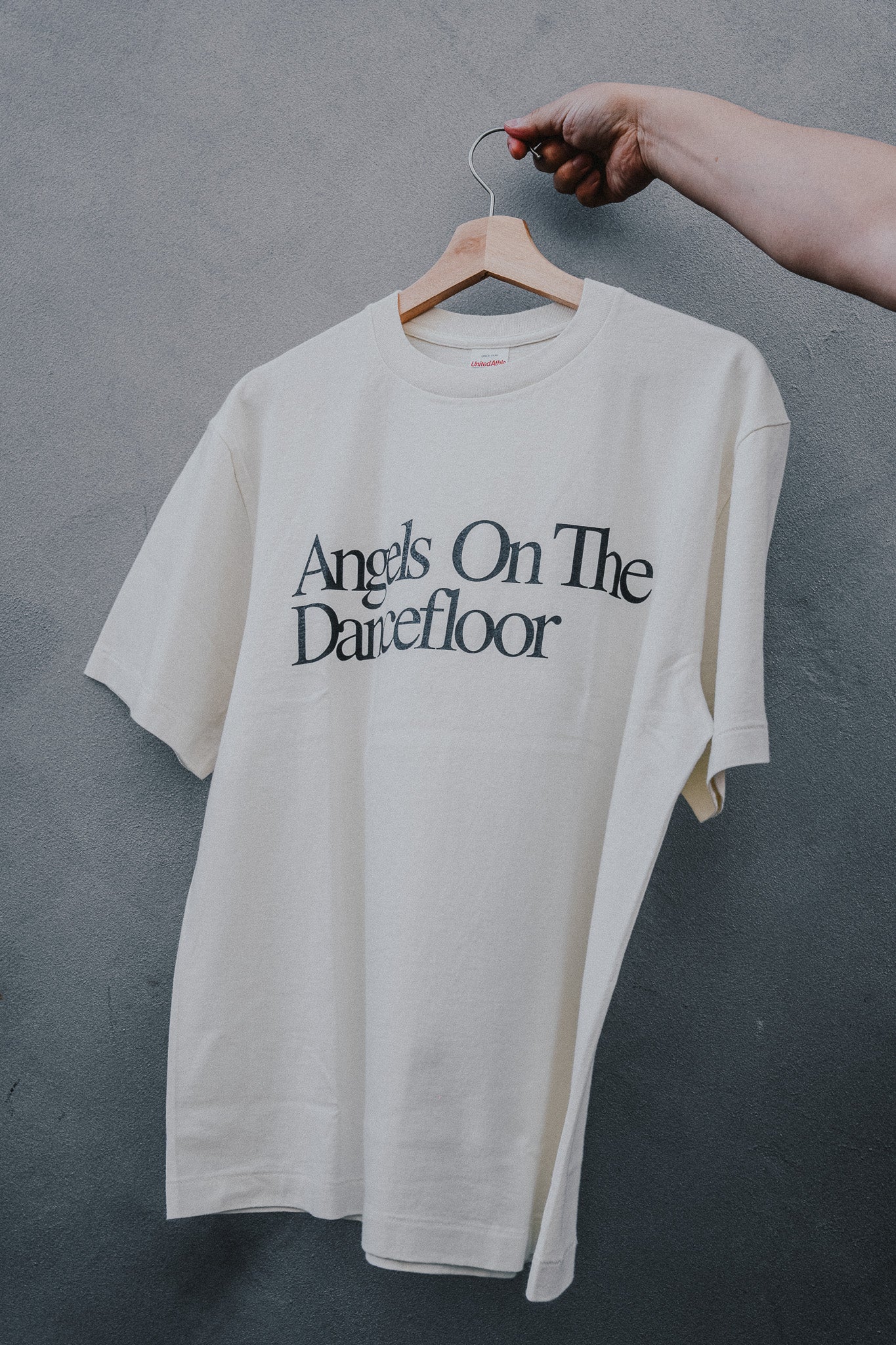 T-SHIRT / Angels On The Dancefloor (Faded WHITE)